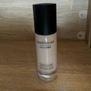Bare Minerals Foundation